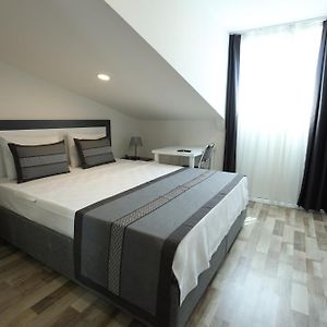Budget Kamer met een King Size Bed